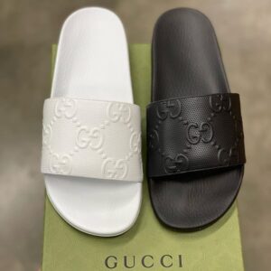 Buy Authentic Gucci Slides Pallets online