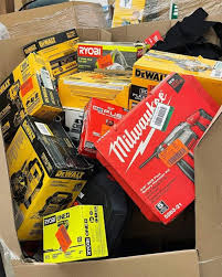 Milwaukee Power Tools