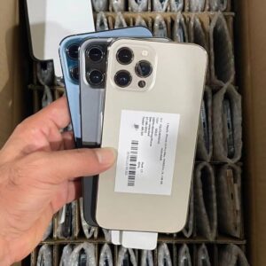 iPhone wholesale pallets